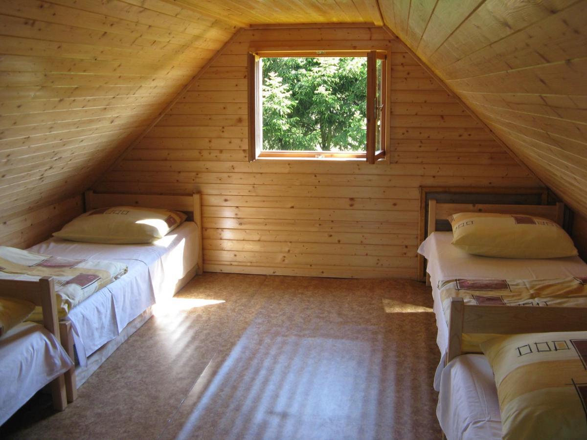 Chata u rybníka Nový Lipnický Třeboň Exterior foto